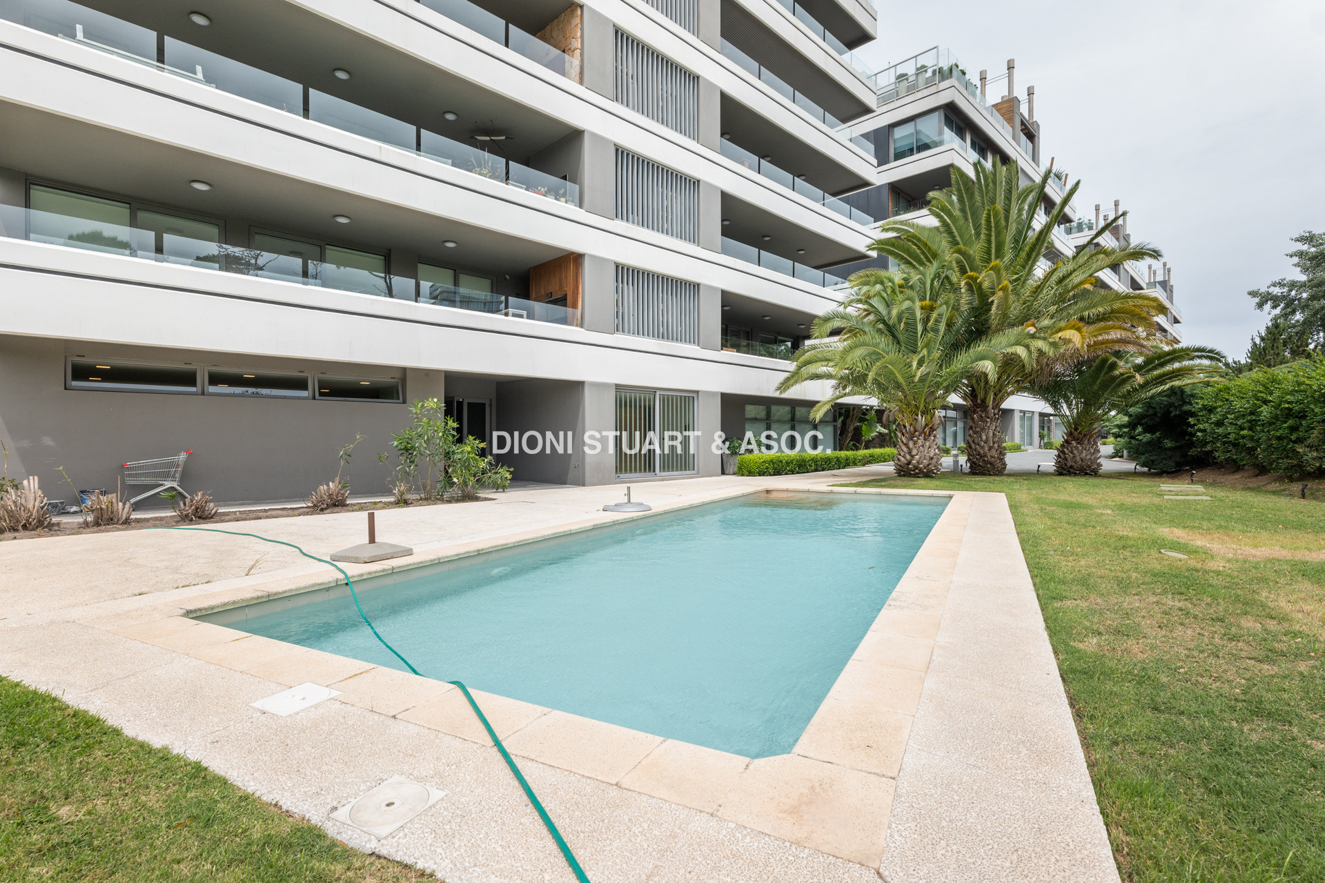 TIBURON TERRAZAS BRAVA SS - SEMI PISO CON PISCINA PROPIA