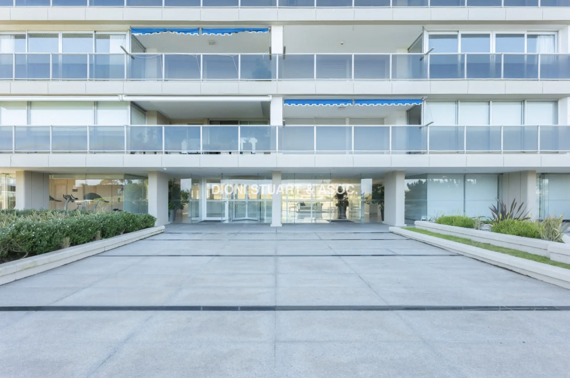 VENTA APARTAMENTO 6 DORMITORIOS - TEQUENDAMA I - PENTHOUSE DUPLEX - PLAYA MANSA