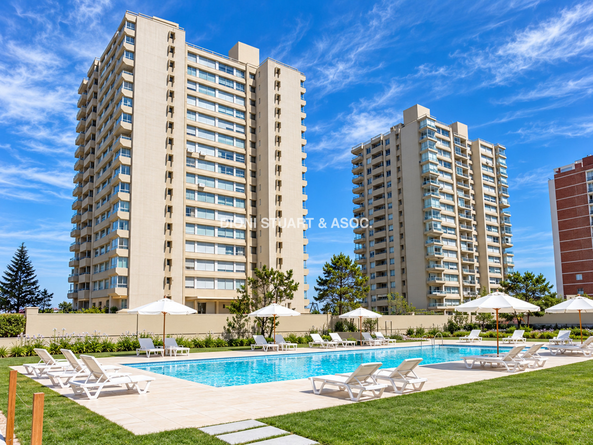ALQUILER TEMPORAL APARTAMENTO 3 DORMITORIOS FRENTE AL MAR PLAYA MANSA EDIFICIO MALECON III PUNTA DEL ESTE