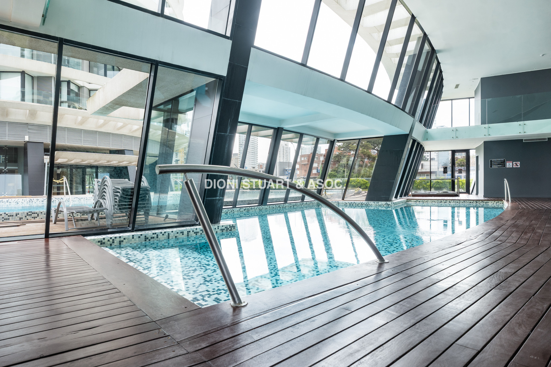 VENTA APARTAMENTO 2 DORMITORIOS ARTOWER - PUNTA DEL ESTE