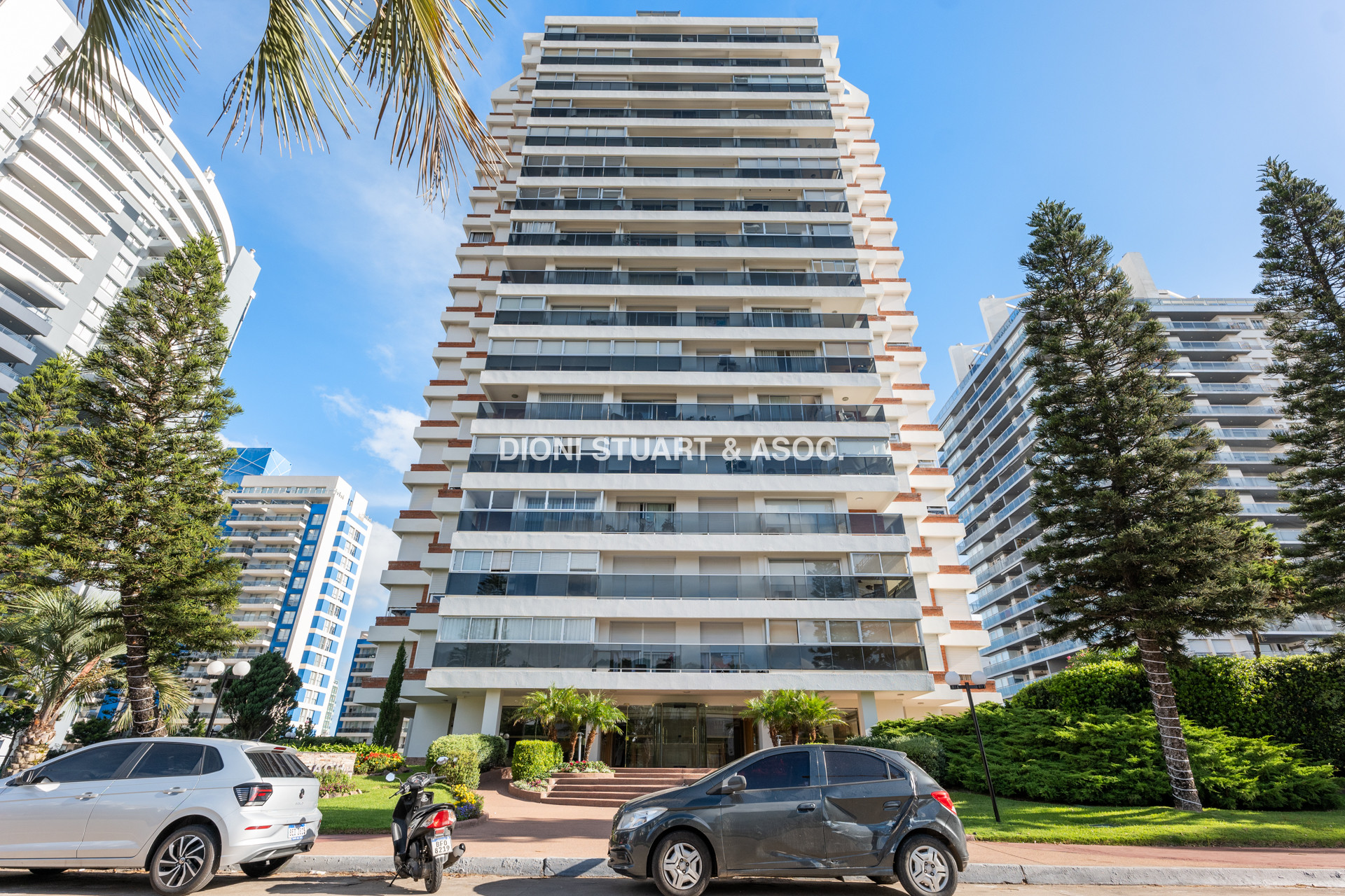 DEPARTAMENTO EN VENTA DE 2 DORMITORIOS Y MEDIO - EDIFICIO LONG BEACH - TODOS LOS AMENITIES