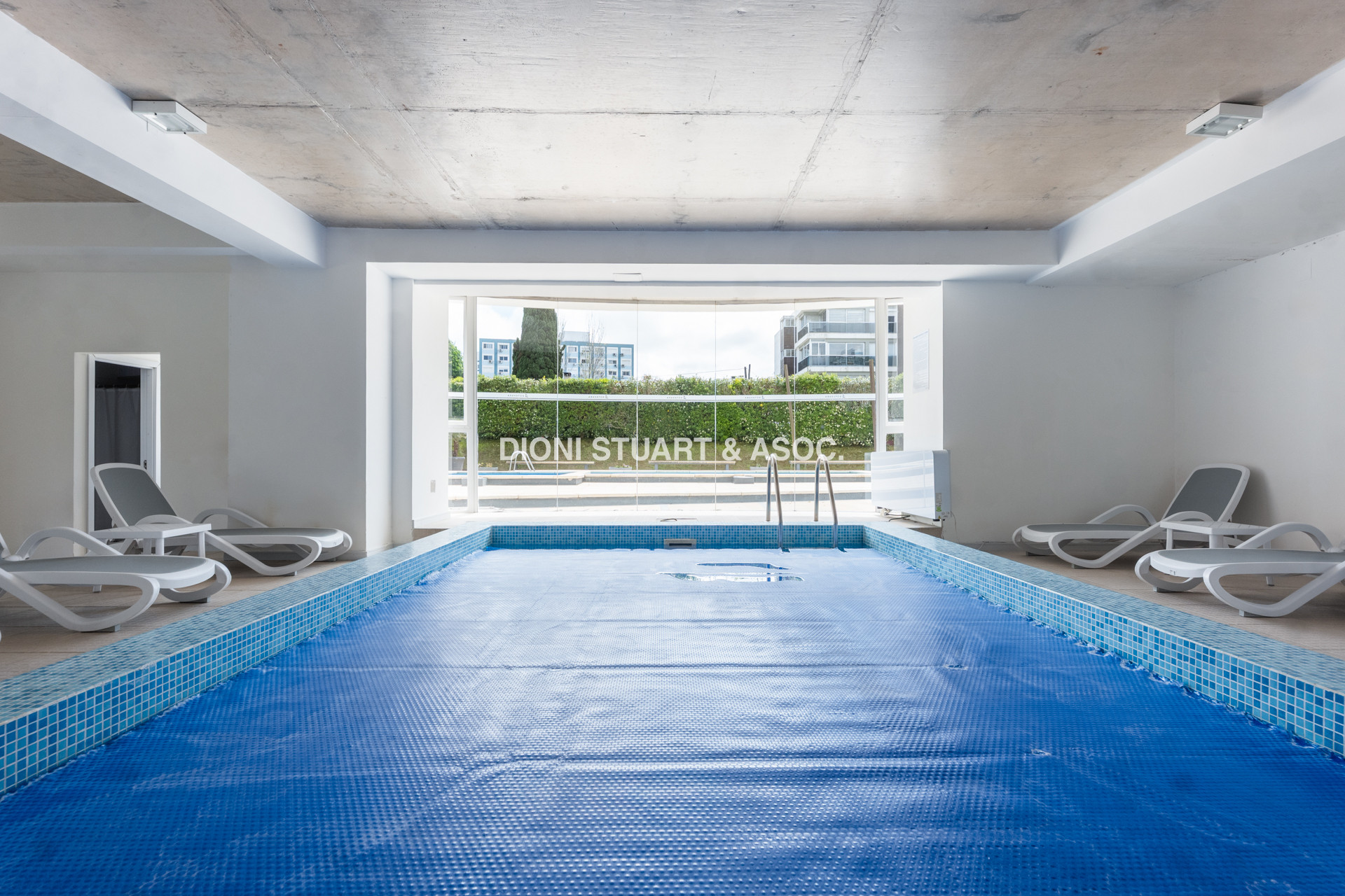 ALQUILER TEMPORAL 3 DORMITORIOS EN SUITE PUNTA DEL ESTE - TODOS LOS AMENITIES - EDIFICIO BOTAVARA