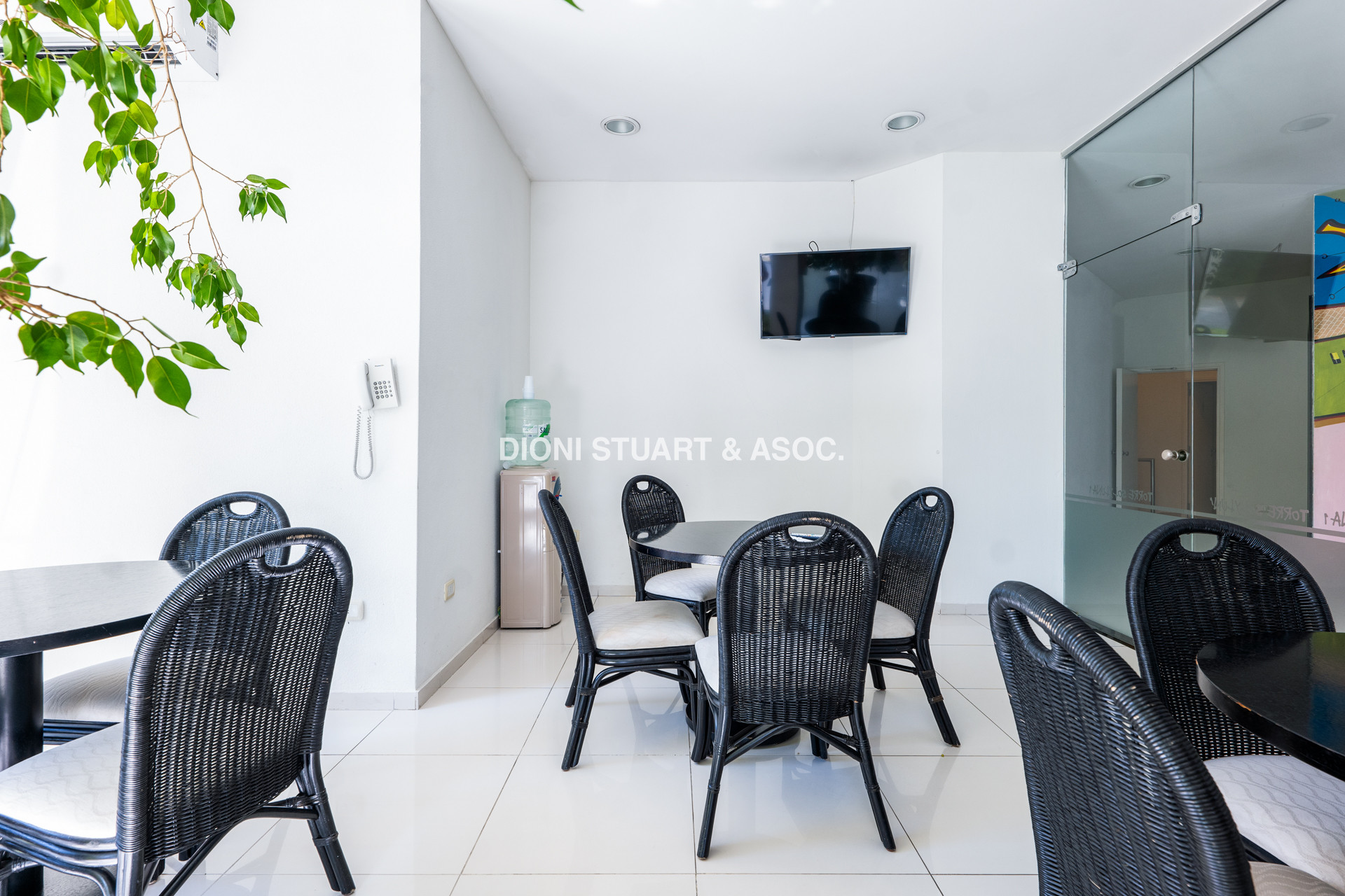 APARTAMENTO EN ALQUILER INVERNAL EN LA BRAVA - 3 DORMITORIOS Y DEPENDENCIA