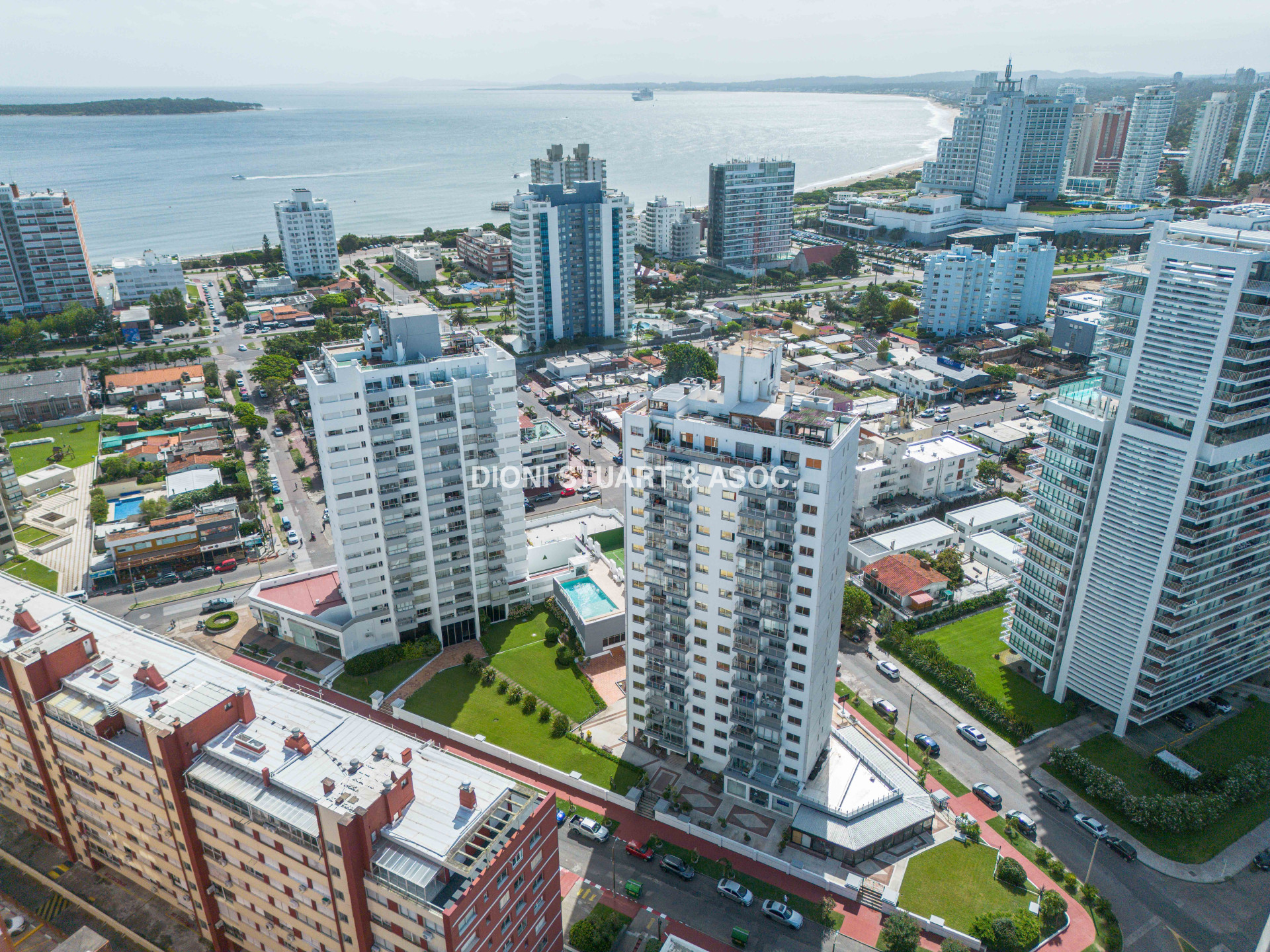 TORRE TRIANGULO - DEPARTAMENTO EN VENTA DE 1 DORMITORIO Y MEDIO - TODOS LOS AMENITIES