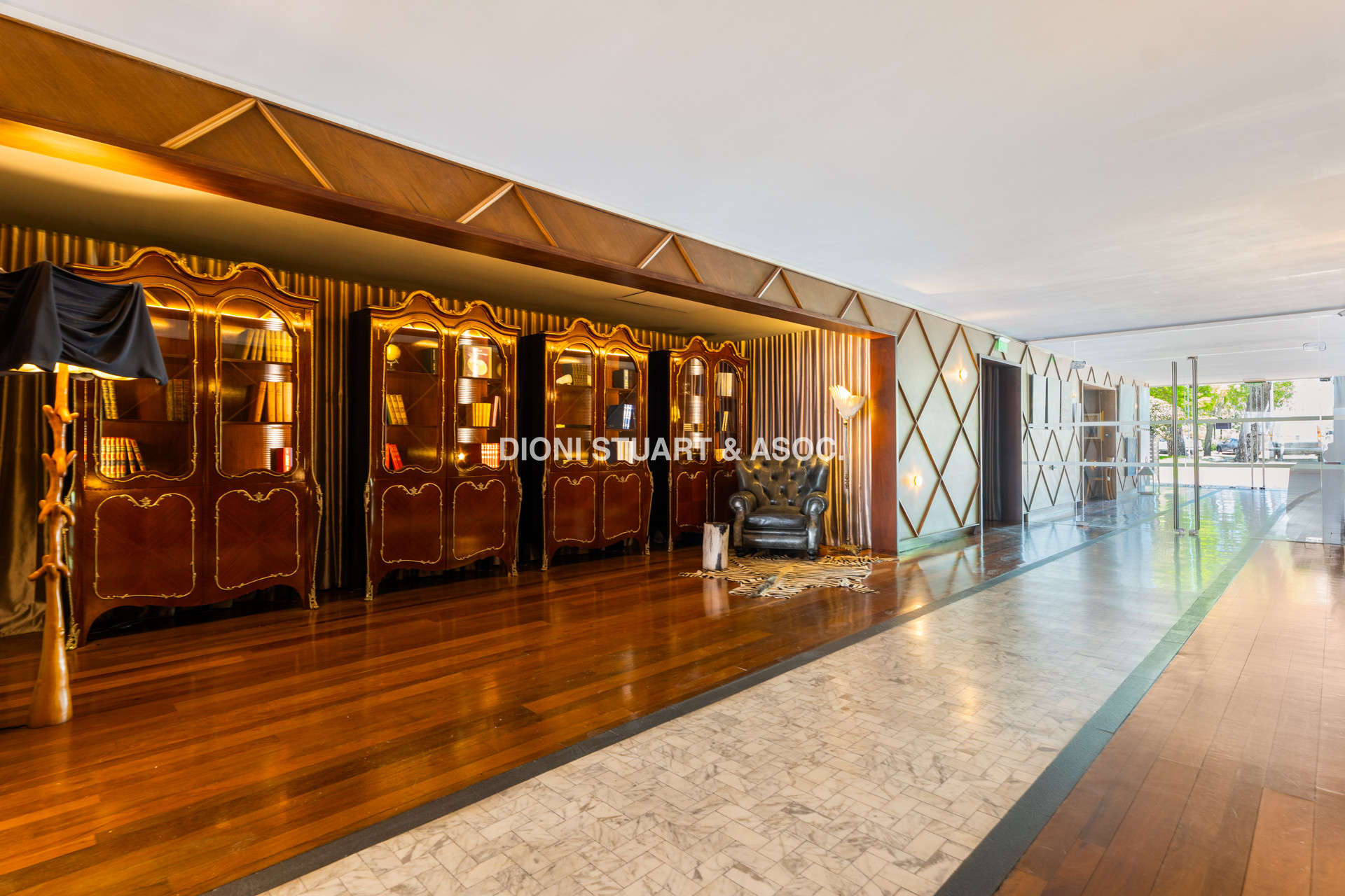 VENTA APARTAMENTO 3 DORMITORIOS - EDIFICIO YOO - ROOSEVELT