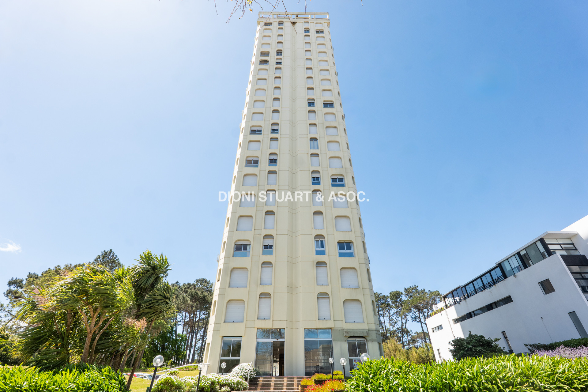 ALQUILER INVERNAL 2 DORMITORIOS PUNTA DEL ESTE CON AMENITIES