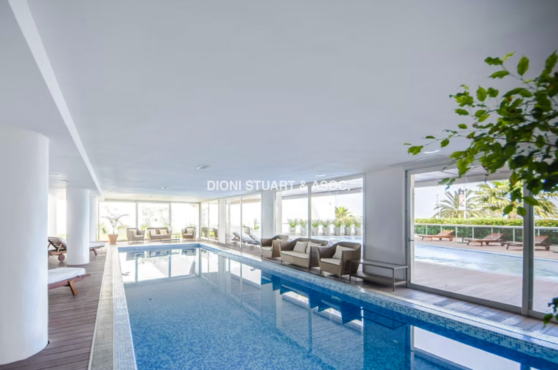 VENTA PENT HOUSE DUPLEX - 4 SUITES + DEPENDENCIA - EDIFICIO PUERTO PUNTA