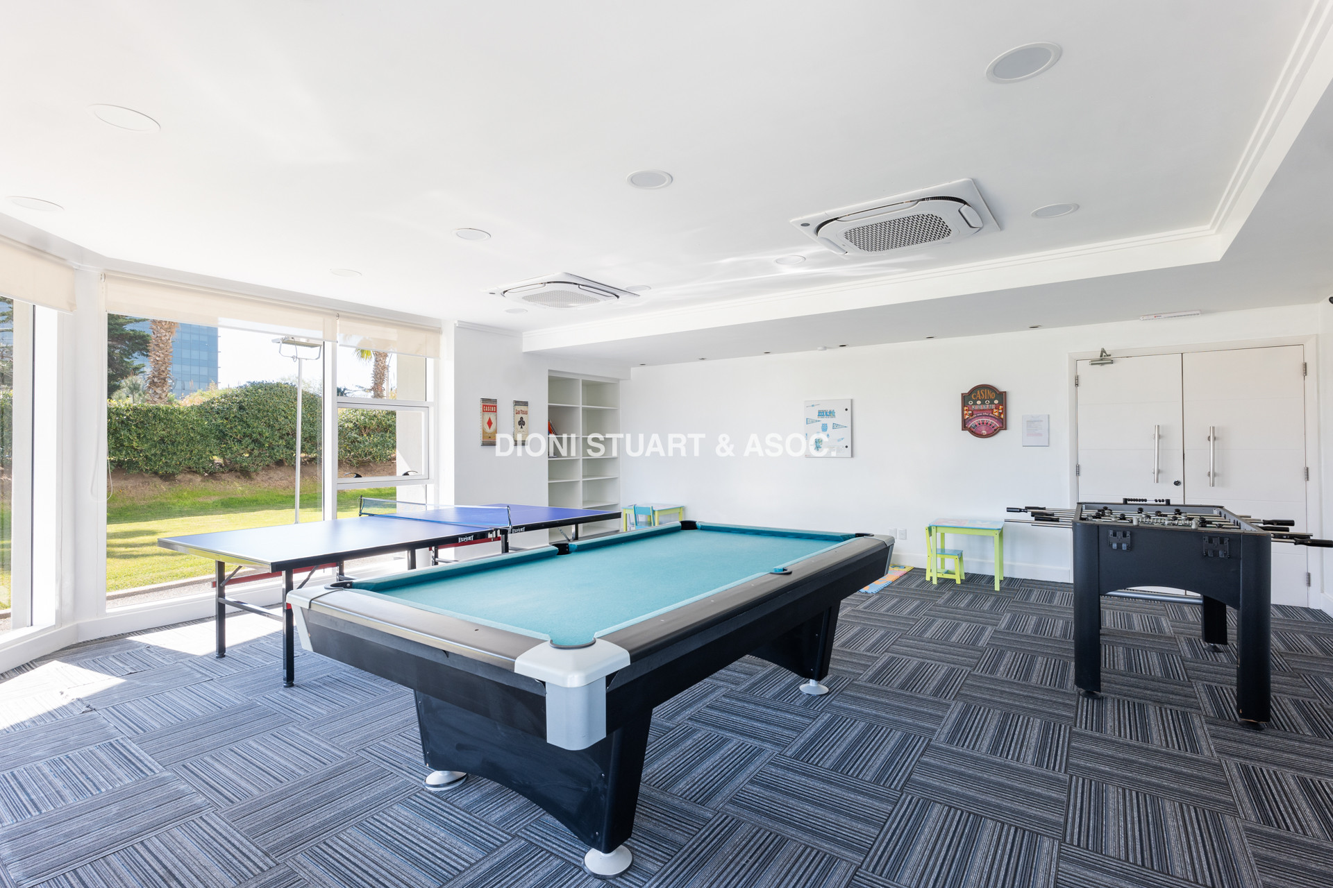 VENTA APARTAMENTO 2 DORMITORIOS - EDIFICIO CASINO TOWER - PUNTA DEL ESTE