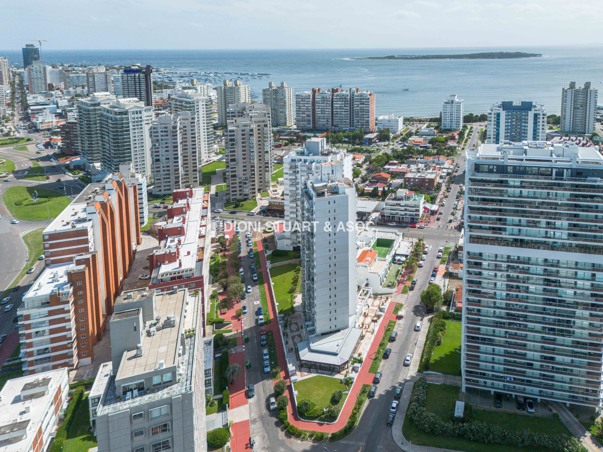 TORRE TRIANGULO - DEPARTAMENTO EN VENTA DE 1 DORMITORIO Y MEDIO - TODOS LOS AMENITIES