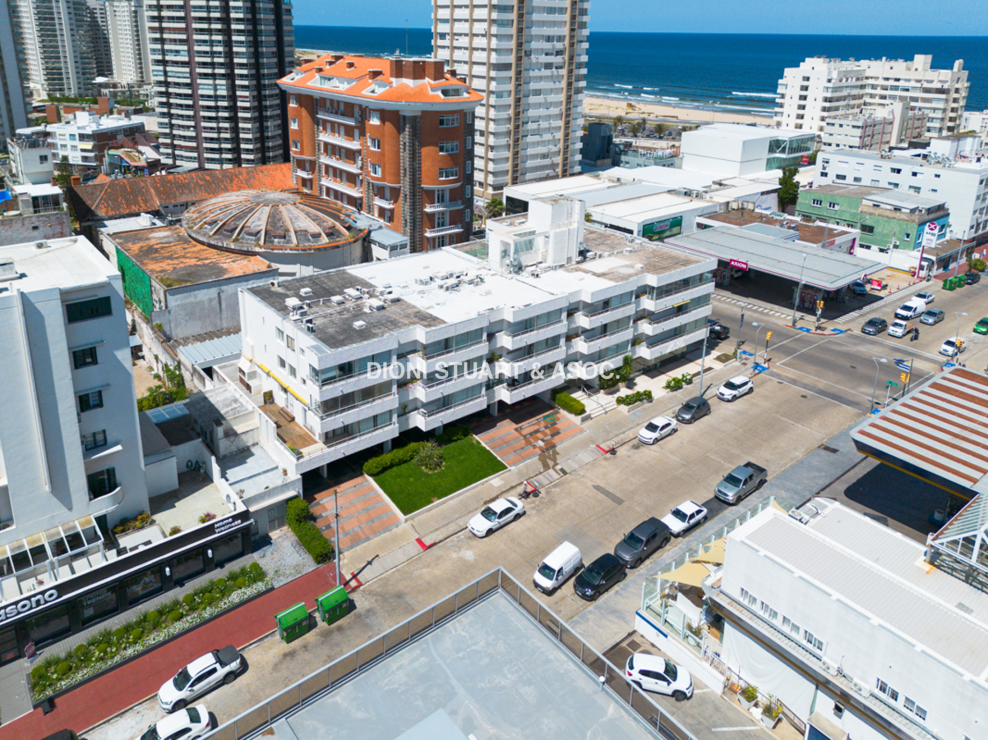 APARTAMENTO EN VENTA - PENINSULA - SIMON BOLIVAR - 3 DORMITORIOS - RECICLADO