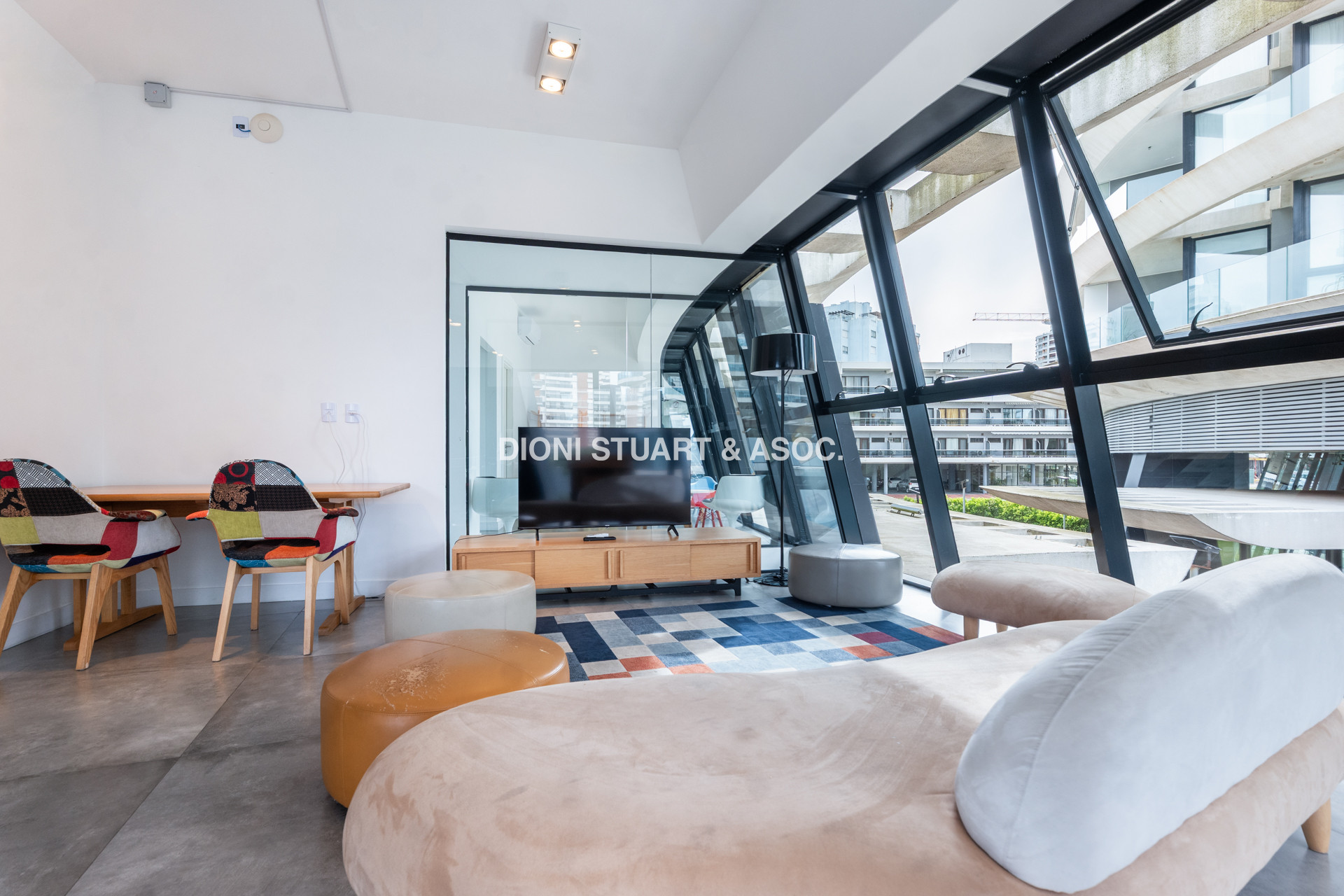 VENTA APARTAMENTO 2 DORMITORIOS ARTOWER - PUNTA DEL ESTE