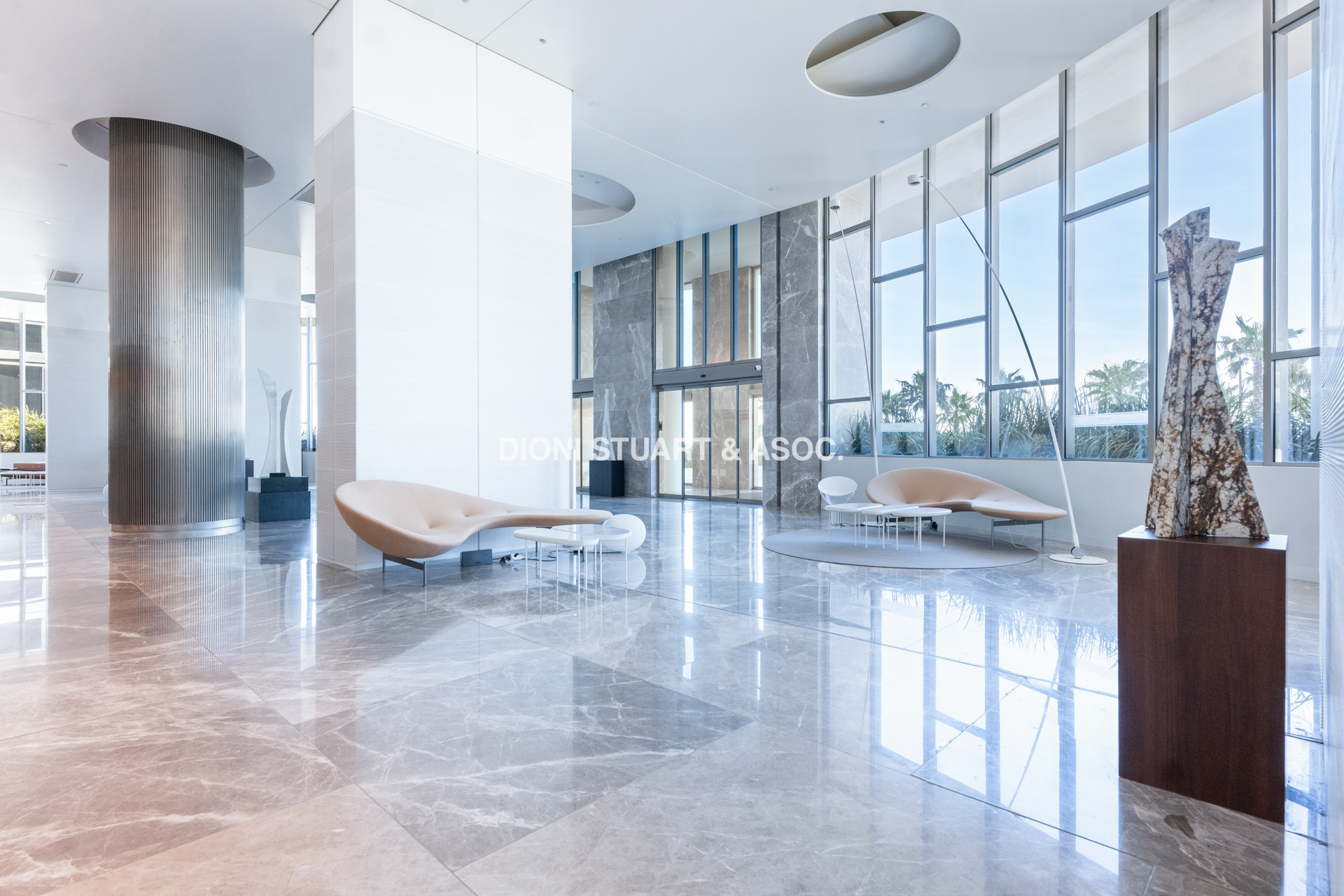 VENTA APARTAMENTO TRUMP TOWER - 2 SUITES + TOILETTE