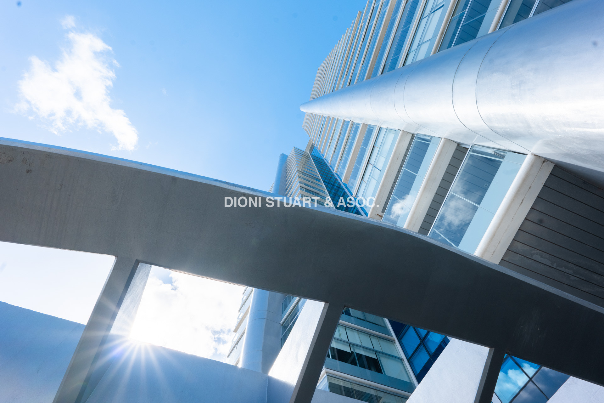 ALQUILER TEMPORAL - ANUAL - INVERNAL - APARTAMENTO 4 DORMITORIOS PENTHOUSE - MIAMI BOULEVARD - PLAYA MANSA