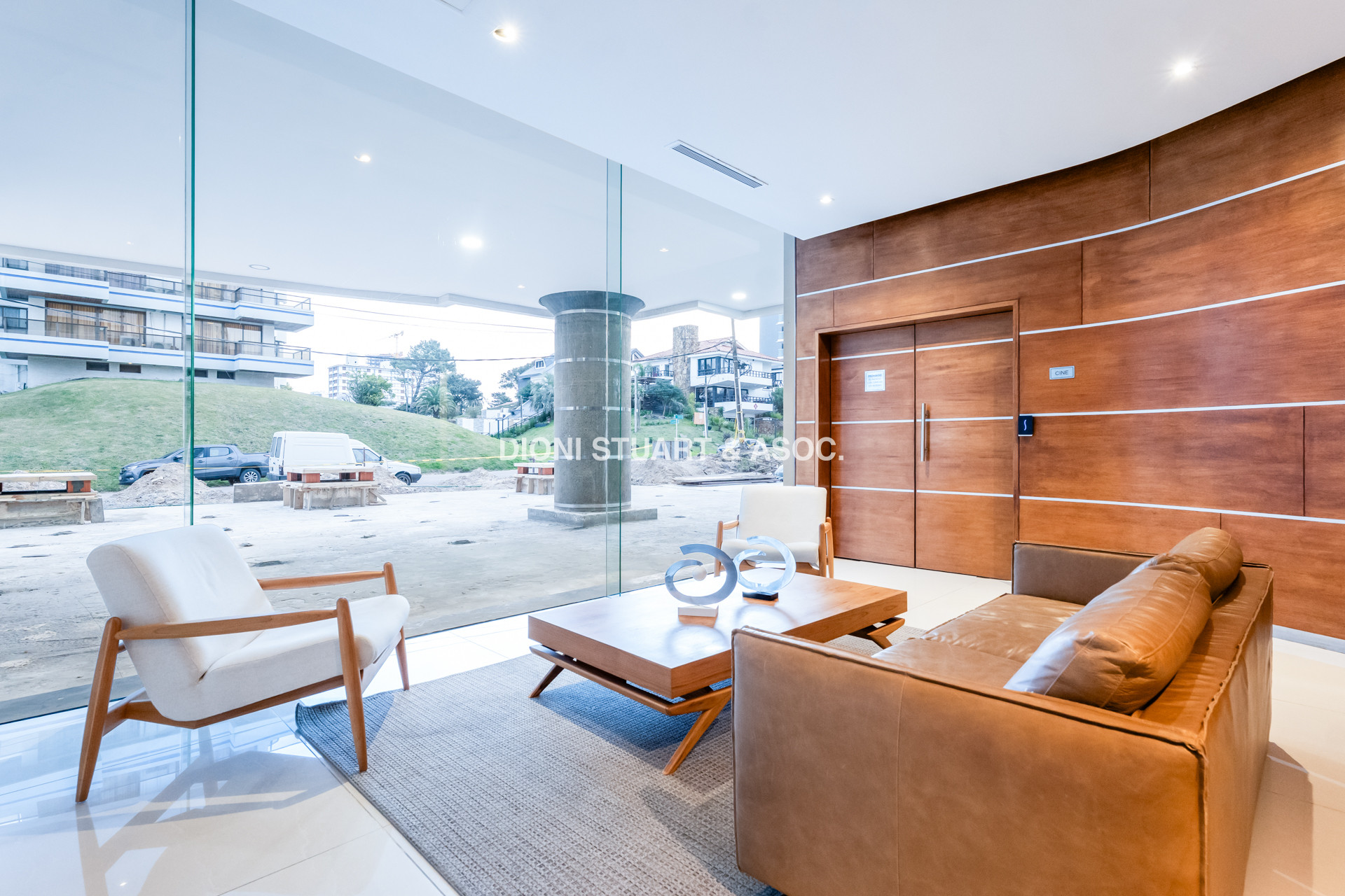 APARTAMENTO EN VENTA EN PLAYA BRAVA - EDIFICIO ICON BRAVA - 2 DORMITORIOS - EXCELENTE SOL
