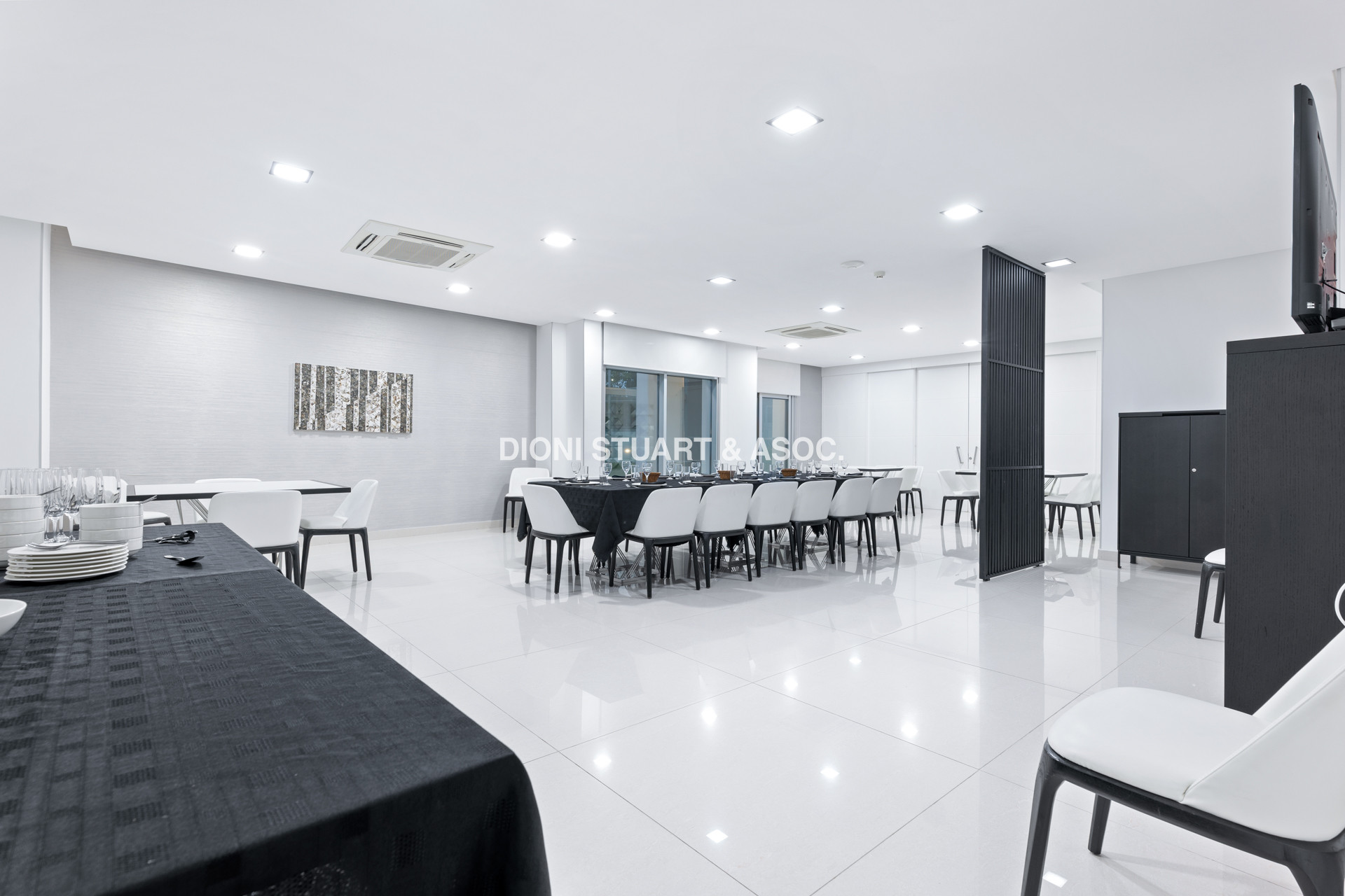 ALQUILER APARTAMENTO 2 DORMITORIOS - EDIFICIO MIAMI BOULEVARD - ALQUILER ANUAL - INVERNAL O TEMPORADA