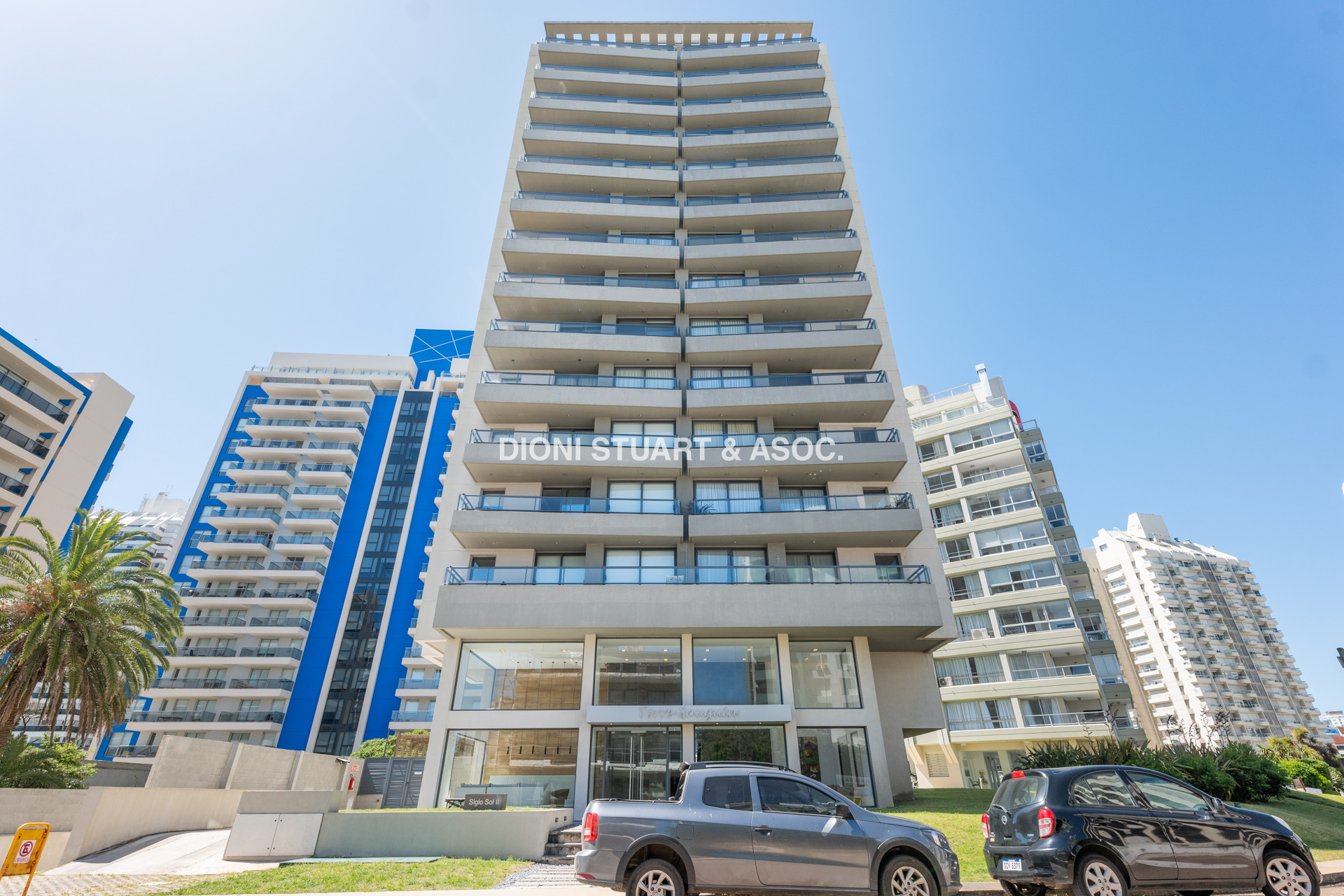 APARTAMENTO A ESTRENAR EN PLAYA BRAVA PUNTA DEL ESTE - 2 DORMITORIOS - EDIF. SIGLO SOL II - BAJAS EXPENSAS