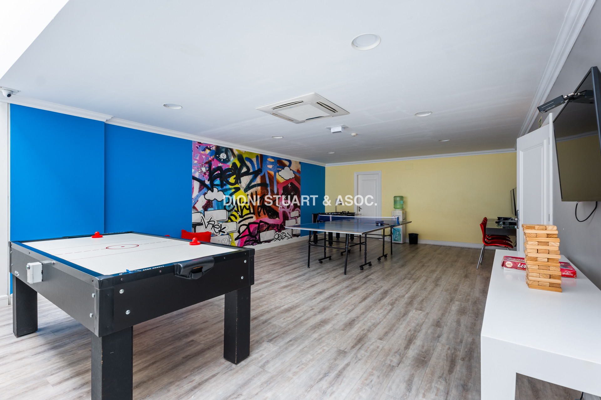 IMPERIALE I EN VENTA - ESQUINERO - 3 DORMITORIOS EN SUITE + DEPENDENCIA