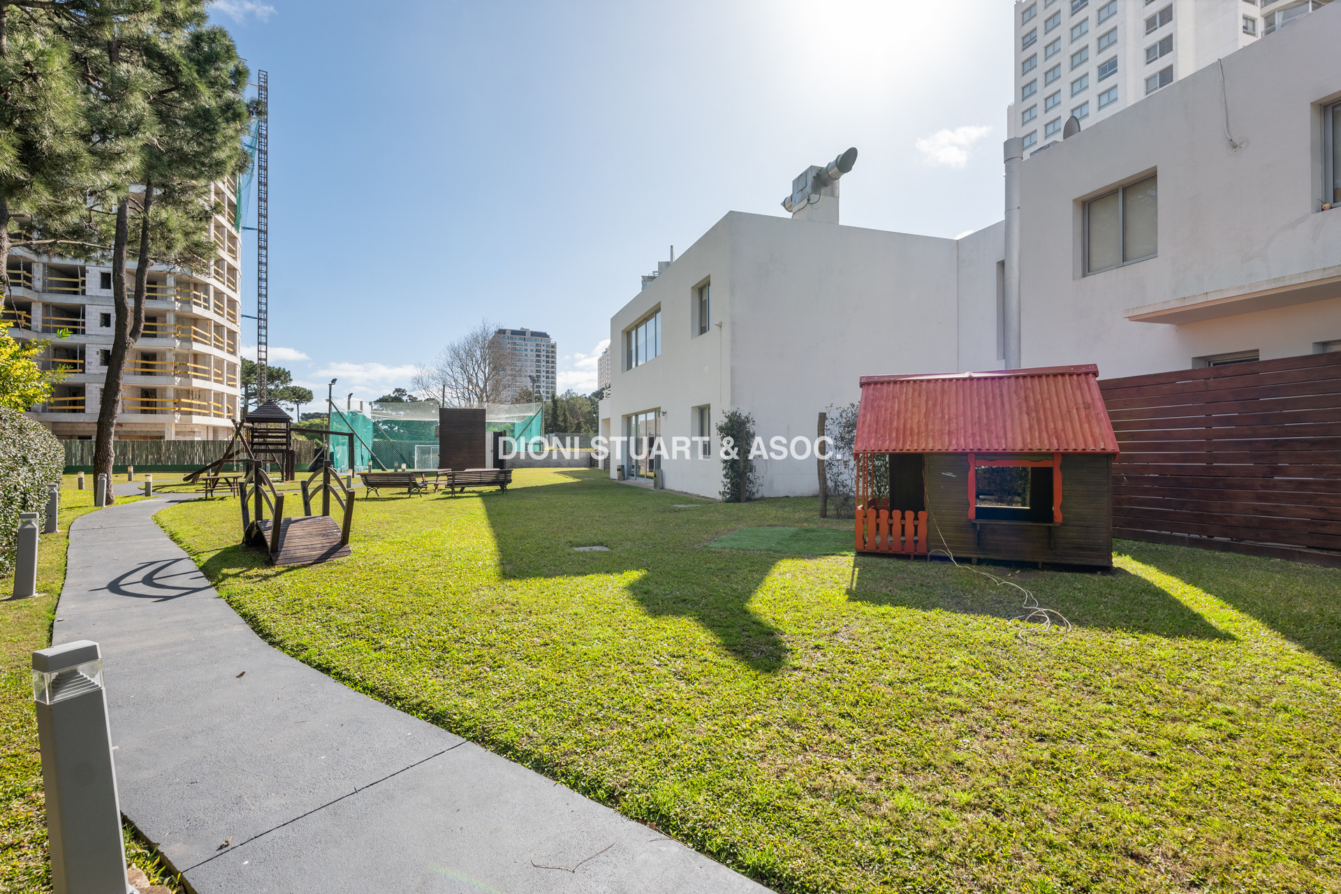 ALQUILER INVERNAL O ANUAL - 3 DORMITORIOS EN SUITE - OCEAN DRIVE - PUNTA DEL ESTE