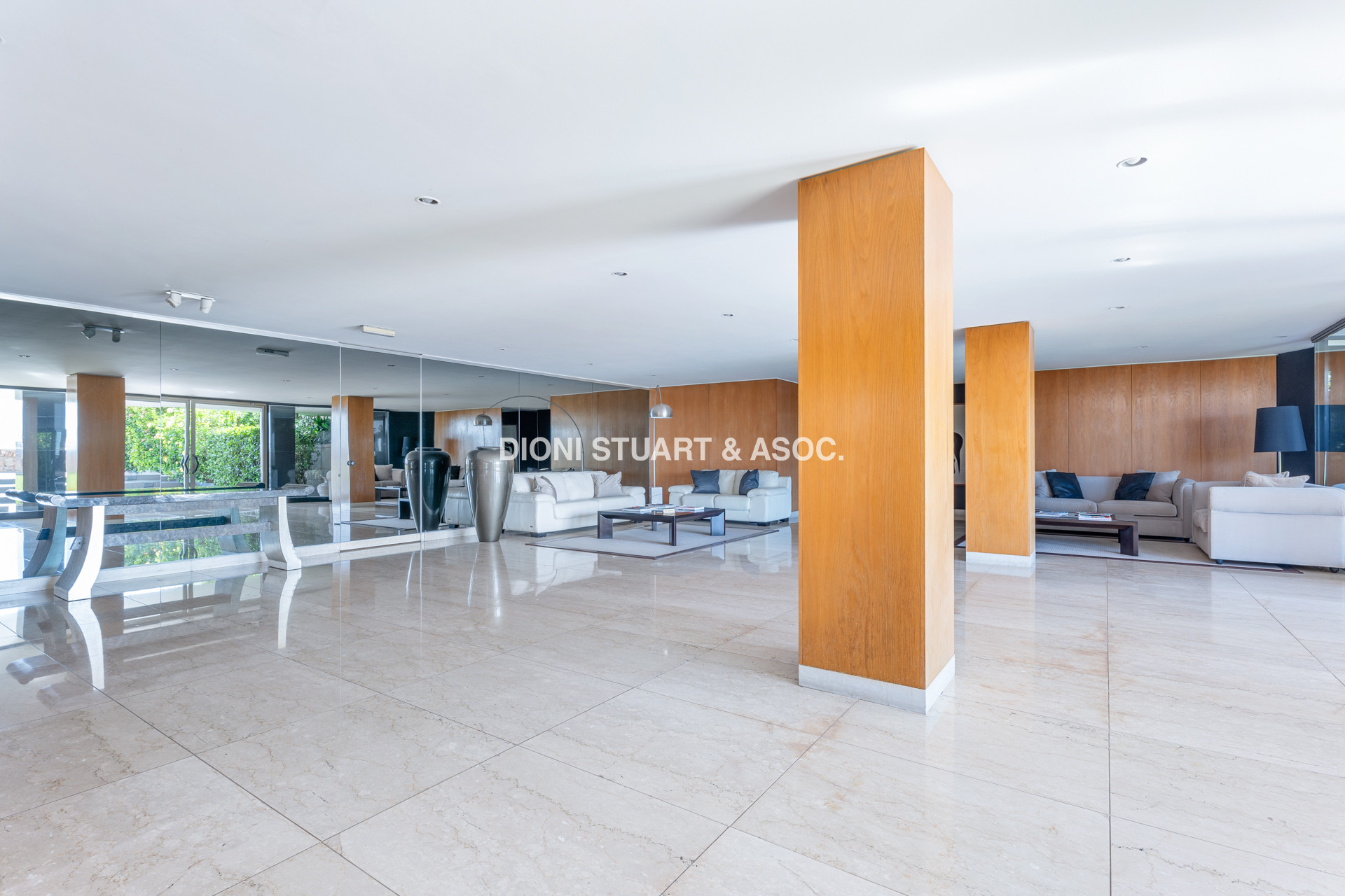 VENTA APARTAMENTO EN PORTOFINO - 3 DORMITORIOS EN SUITE - BARBACOA PROPIA - PUERTO PUNTA DEL ESTE
