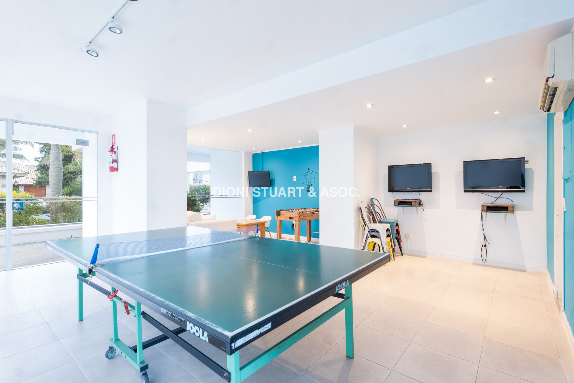 VENTA APARTAMENTO 2 DORMITORIOS VISTA AL MAR - RECICLADO - PALM BEACH - PLAYA MANSA
