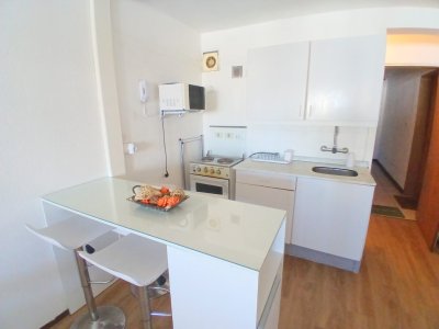 OPORTUNIDAD  ,1 dormitorio polivalente, ideal tanto para vivir como para vacacionar