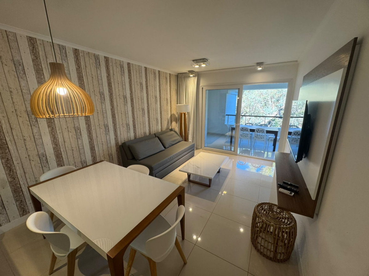 Green Park N 313