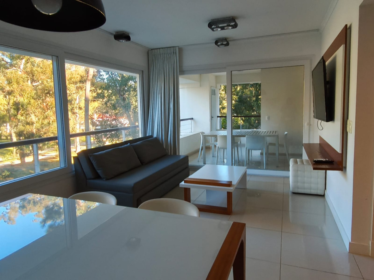 Green Park N 214