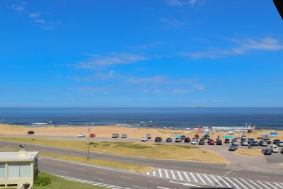 Primera fila al Mar! Torre con amenities frente a La Olla. 