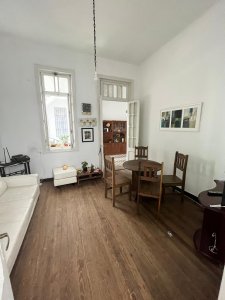 VENTA APARTAMENTO CORDÓN, 3 dorm, 2 baños y escritorio