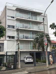 Alquiler apartamento monoambiente Malvin Rivera y C. del Uruguay, totalmente equipado