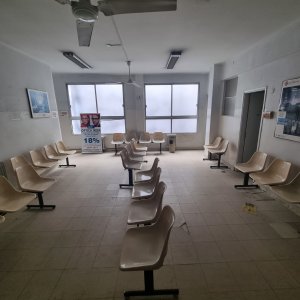 Venta de edificio en el Cordón PB, sub suelo, mas 6 pisos, ascensores