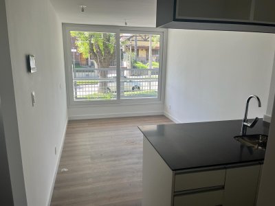 Venta apartamento Malvín 1dorm al frente, a estrenar, finas terminaciones