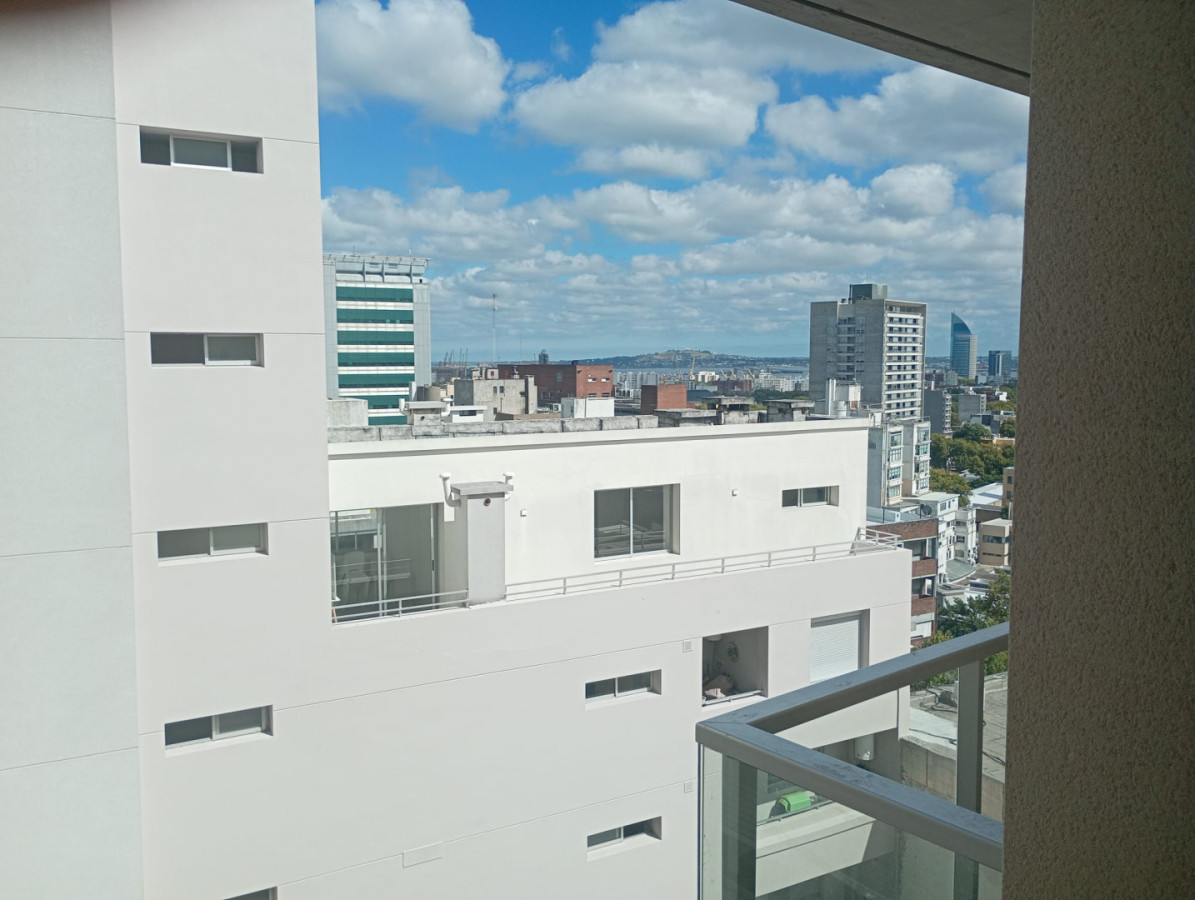 Venta apartamento, Cordon, 2 dorm, garaje, estrena, muy buen equipamiento y servicios