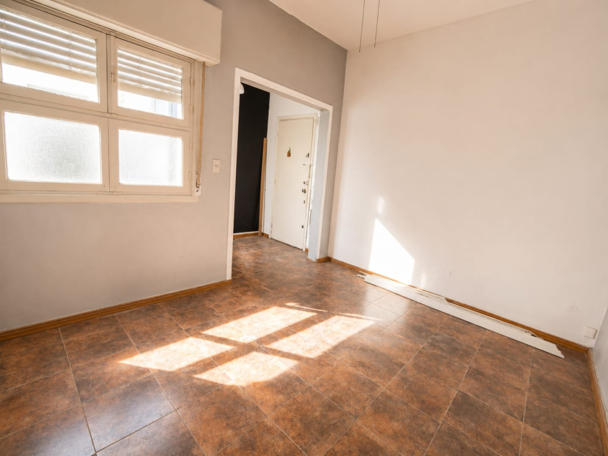Venta apartamento Cordon 1 dormitorio ascensor a 200 mts de 18