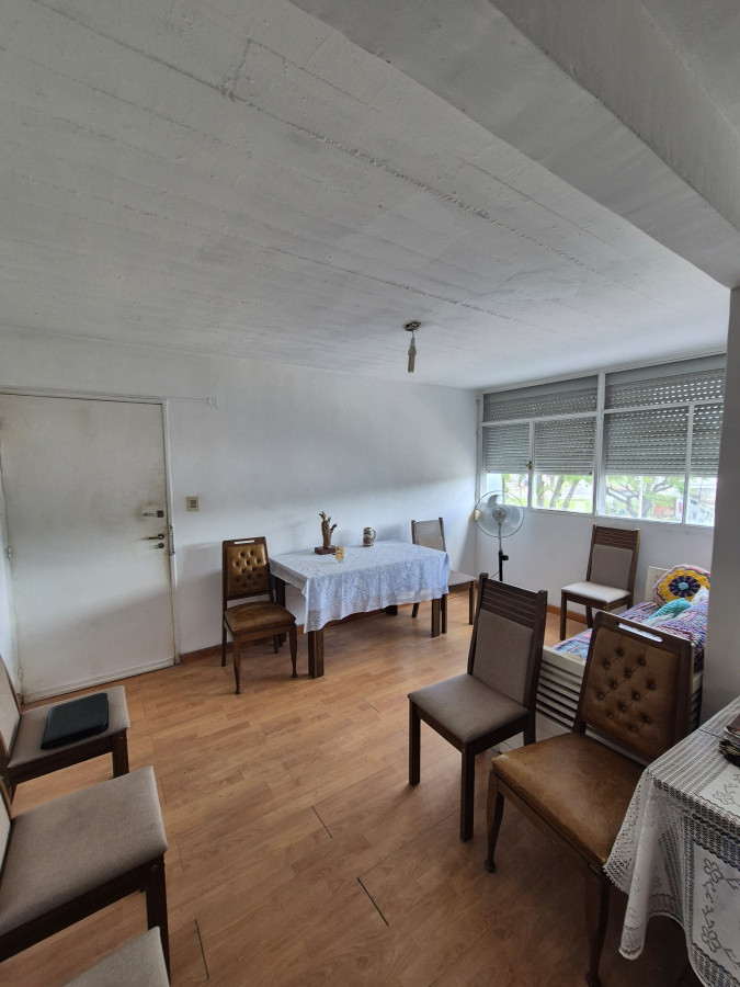 Venta apartamento 2 dormitorios proximo Antel Arena