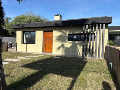 Excelente casa a estrenar de 4 dormitorios y 3 baños