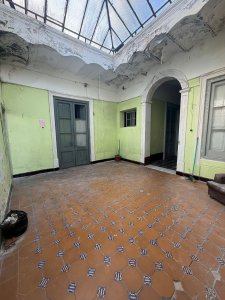 Venta casa de Altos en el Centro, 14 dormitorios, 2 baños, inversion