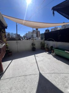 Venta de casa en Cordón, 2 dormitorios, a metros de 18 de Julio
