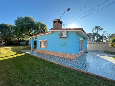 Casa de 3 dormitorios en Parque del Plata Sur