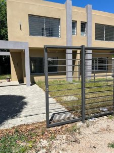  Venta casa a estrenar Shangrila, vista al lago, 3 dormitorios, 3 baños, parrillero