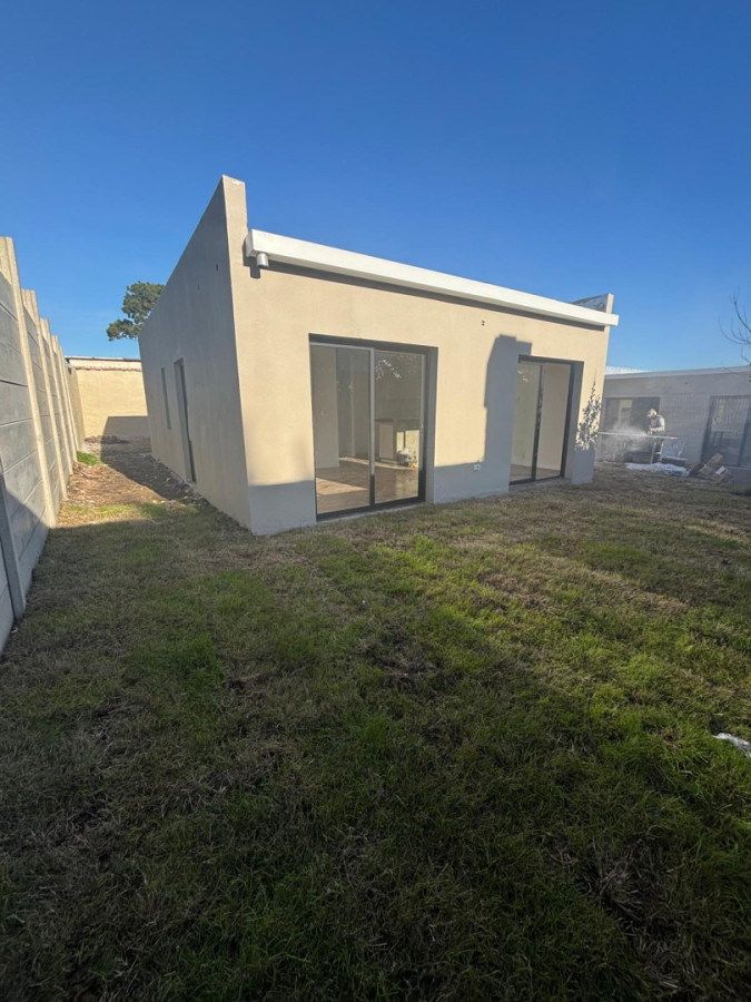 3 casas a estrenar sobre Almenara