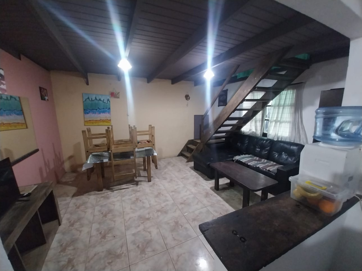 Venta de dos casas en 700 mts terreno, Montes de Solymar 