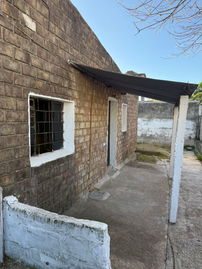 Se venden 2 casas en Barros Blancos, casi Ventura, ideal renta o 2 familias