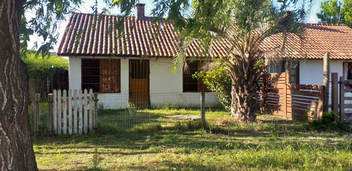 Venta de 2 casas en Salinas Sur