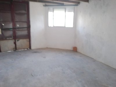 Venta local comercial Paysandu esq Piedra Alta