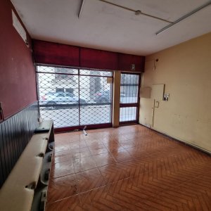 Venta o alquiler local comercial con vivienda, Ciudad Vieja