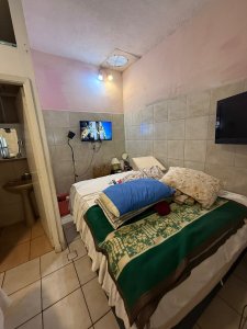 Venta local comercial apto vivienda en Aguada sobre Agraciada ideal renta
