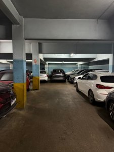 Venta Parking Emblematico Centro 100 autos