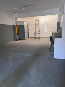 Venta local en Cerrito,estacionamiento, supermercado buen metraje 