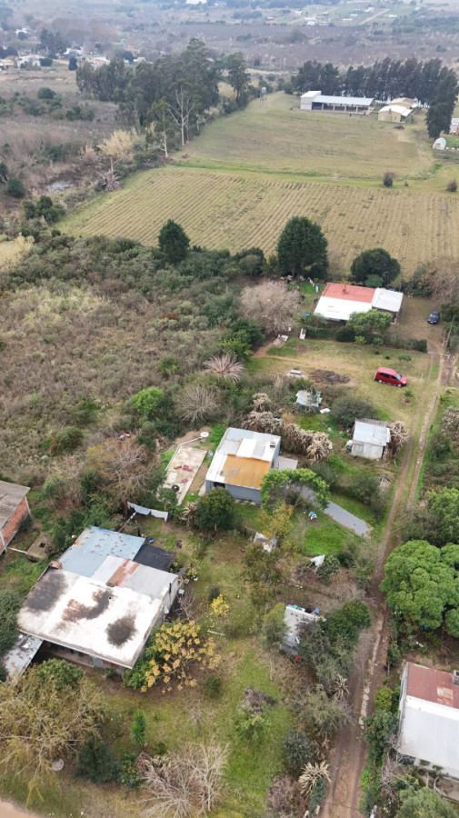 Venta terreno grande con mejoras barros blancos 5 casas 